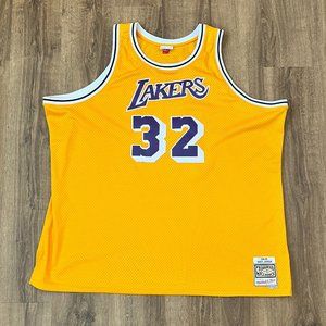 Mitchell & Ness Authentic Jersey Los Angeles Lakers Home 1984-85 Magic Johnson